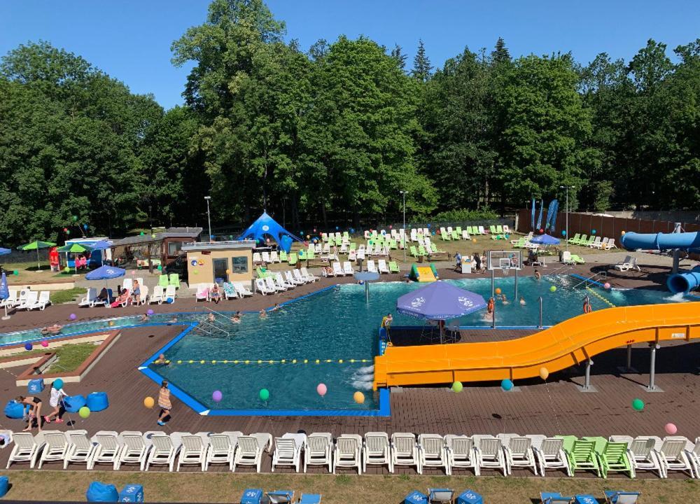 "W Zdroju" - Apartament Cieplice, Aquapark, Jelenia Gora Exterior photo